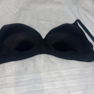 Victoria Secret Pink Wear Everywhere Wireless Push up Bra 38DD